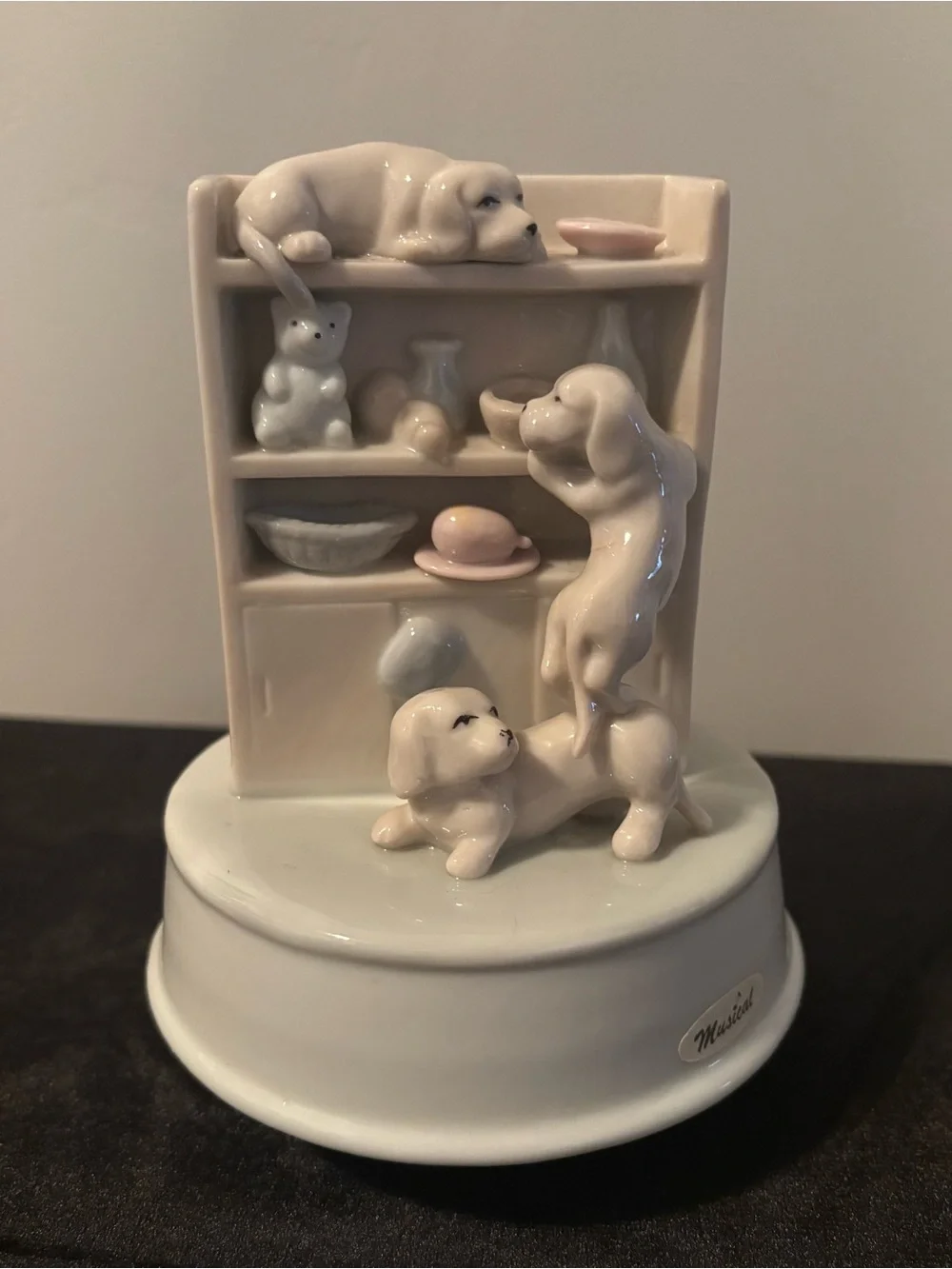 Vintage 1991 Summit Collection Porcelain Dogs Climbing on Shelf Music Box 🎶